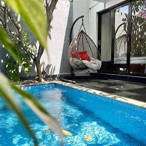 Beranda With A Pool By Balibenefit Villa
